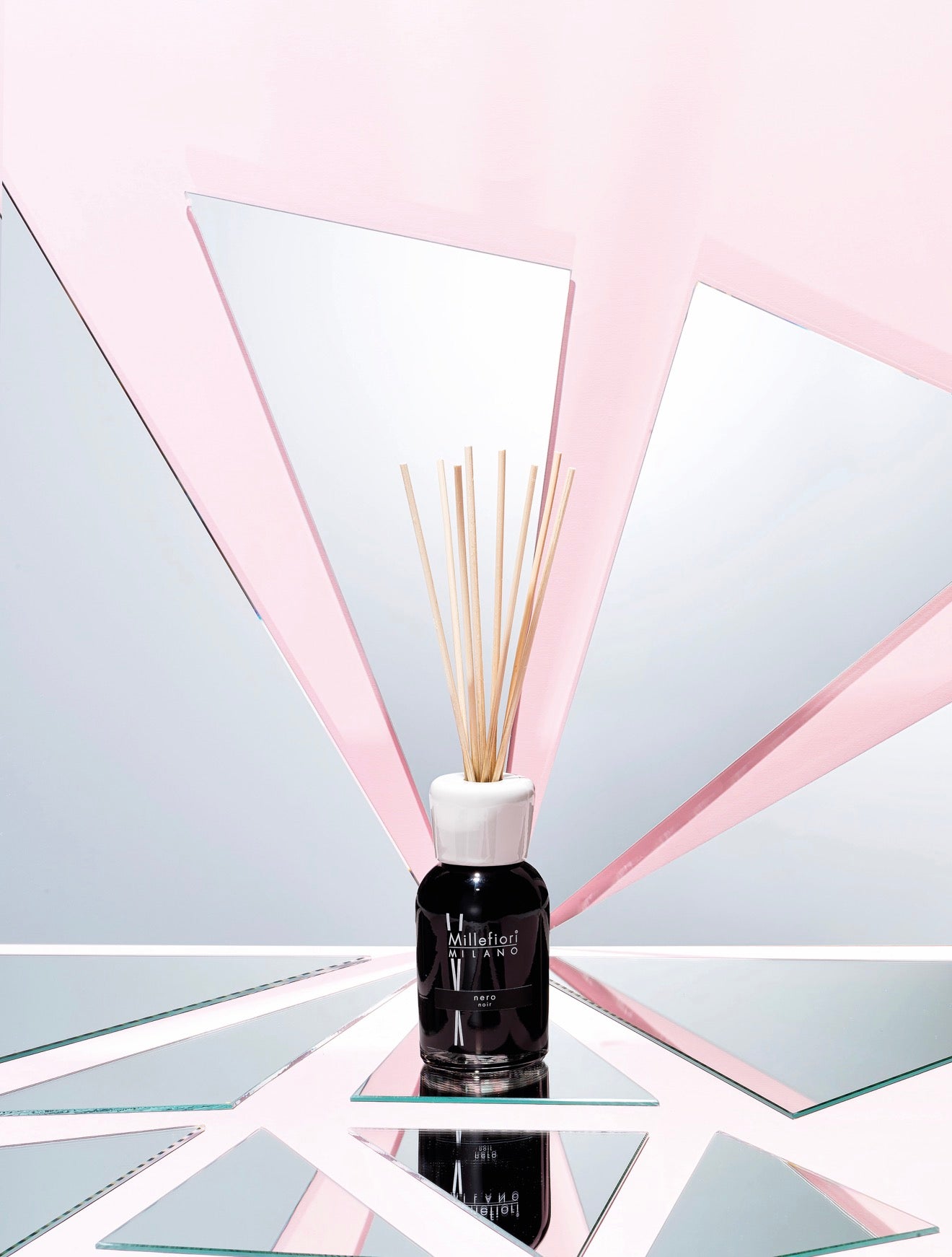 MM | Geurstokjes | Nero